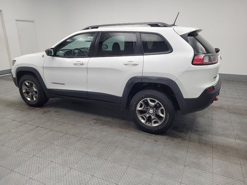 Used 2019 Jeep Cherokee Trailhawk w/ Cold Weather Group AWD/4WD image 3