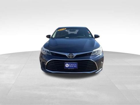 Used 2018 Toyota Avalon Touring w/ All Weather Liner Package image 4