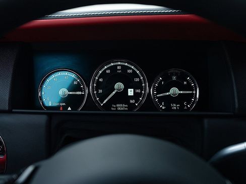 Used 2022 Rolls-Royce Cullinan AWD/4WD image 33
