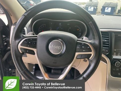 Used 2017 Jeep Grand Cherokee Limited w/ Luxury Group II image 22