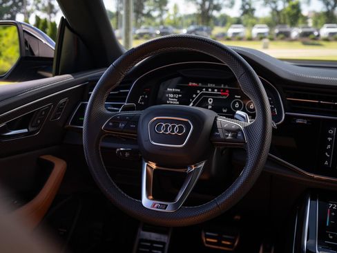Certified 2024 Audi RS Q8 AWD/4WD image 40