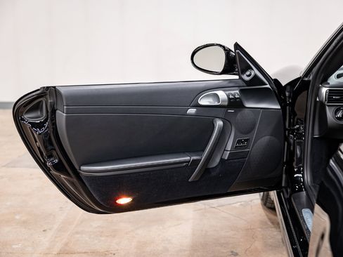 Used 2011 Porsche 911 Carrera S image 38