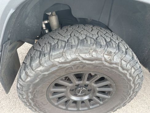 Used 2025 INEOS Grenadier Trialmaster Edition image 16