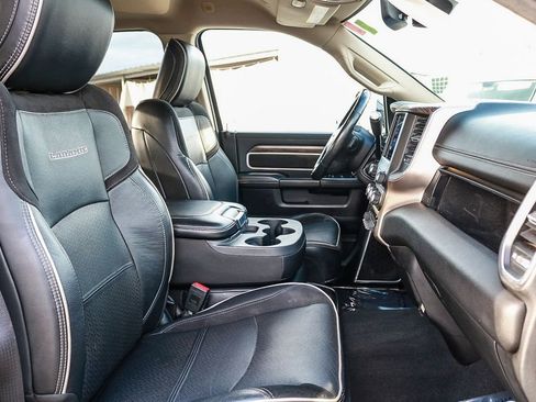 Used 2020 RAM 2500 Laramie image 17