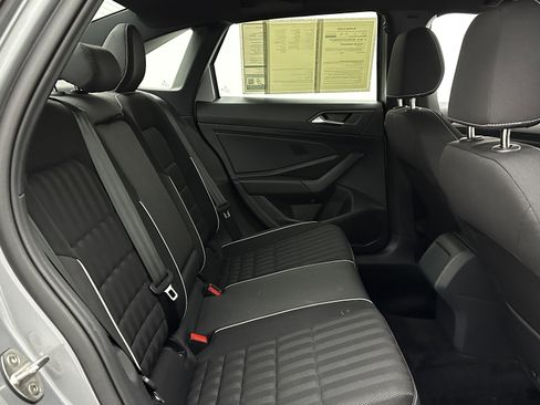 Used 2023 Volkswagen Jetta Sport image 28