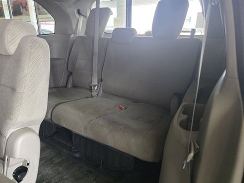 Used 2015 Honda Odyssey EX image 11