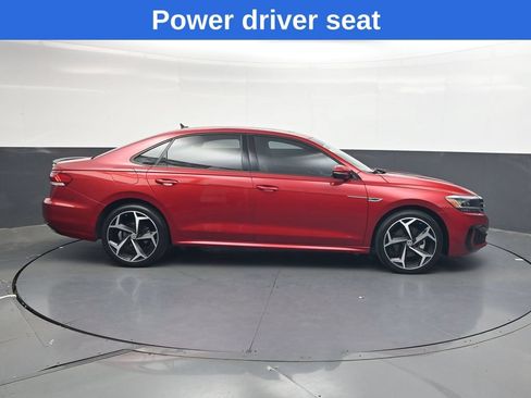 Used 2021 Volkswagen Passat 2.0T R-Line FWD image 3