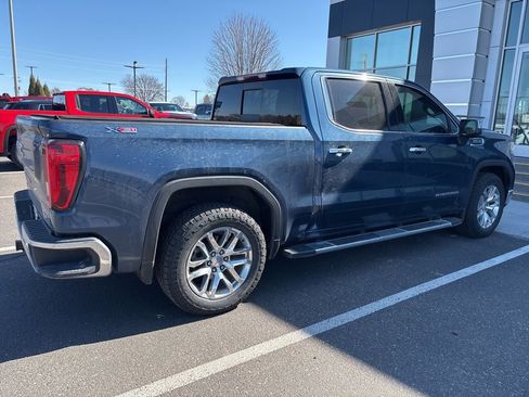 Used 2019 GMC Sierra 1500 SLT w/ SLT Premium Plus Package image 3