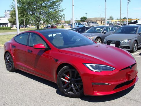 Used 2023 Tesla Model S Plaid AWD/4WD image 35