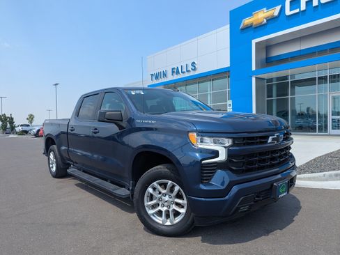 Certified 2022 Chevrolet Silverado 1500 RST w/ Convenience Package II AWD/4WD image 1
