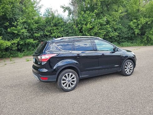 Used 2018 Ford Escape Titanium AWD/4WD image 15