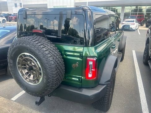 Used 2025 Ford Bronco Outer Banks AWD/4WD image 3