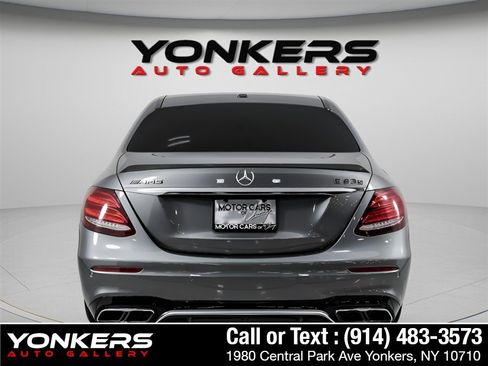 Used 2019 Mercedes-Benz E 63 AMG S image 4