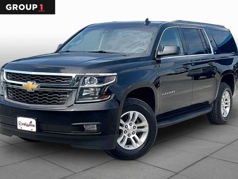 Used 2018 Chevrolet Suburban LT RWD image 1