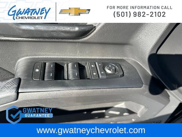 Used 2024 Toyota Tacoma SR5 AWD/4WD image 20