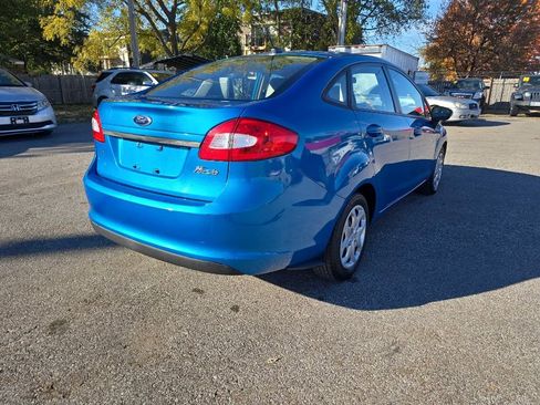 Used 2013 Ford Fiesta SE image 5