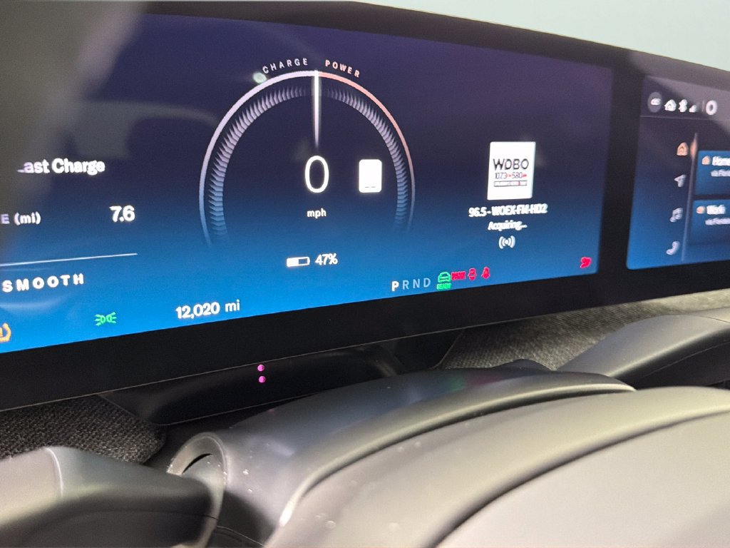 Used 2025 Lucid Air Pure RWD image 22