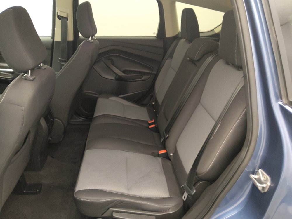 Used 2018 Ford Escape SE FWD image 18