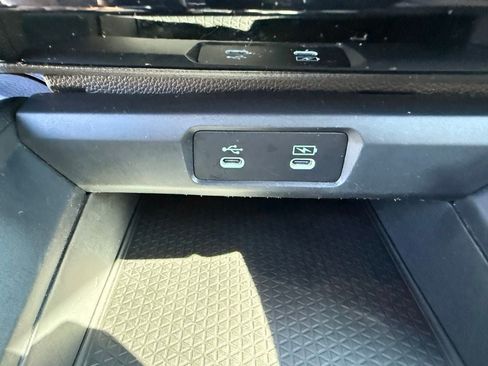 Used 2023 Honda Accord Sport image 29