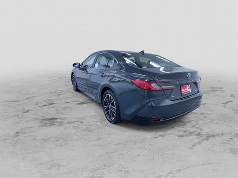 New 2026 Toyota Camry XLE image 7