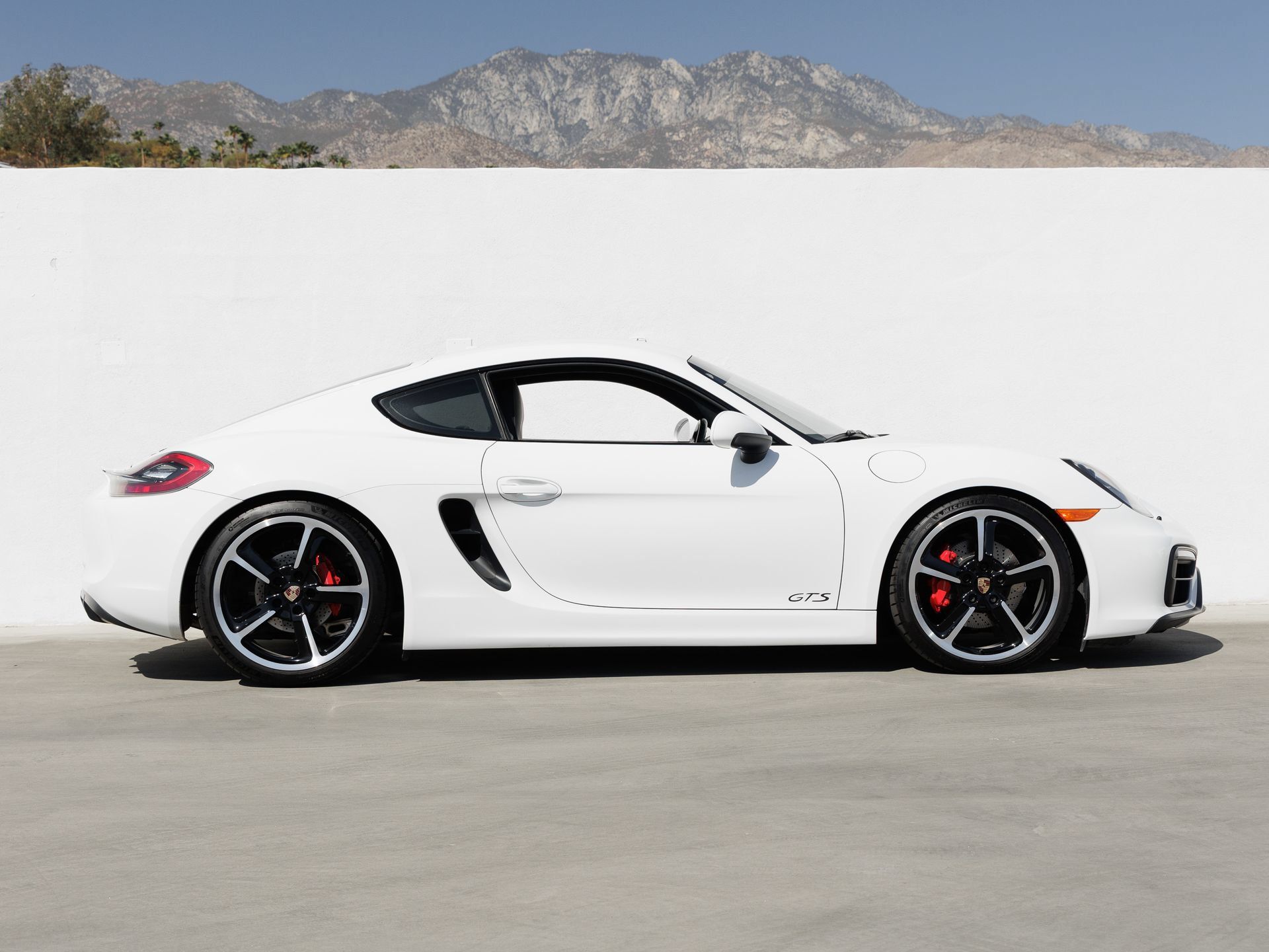 Certified 2015 Porsche Cayman GTS RWD image 8
