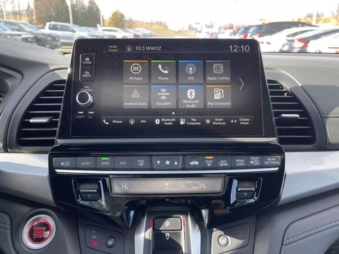 Used 2025 Honda Odyssey Sport-L image 9