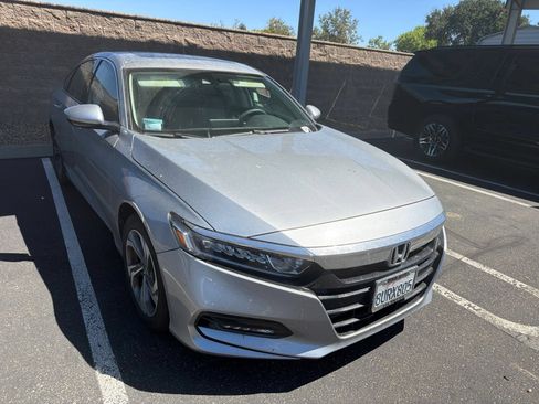 Used 2020 Honda Accord EX image 2