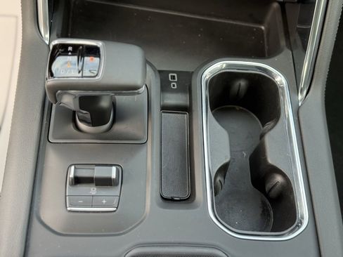 Used 2025 GMC Sierra 1500 Denali image 17