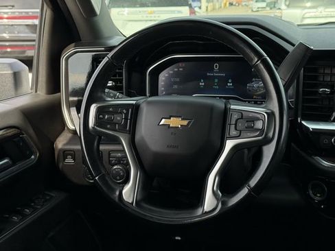 Used 2024 Chevrolet Silverado 2500 LT image 17