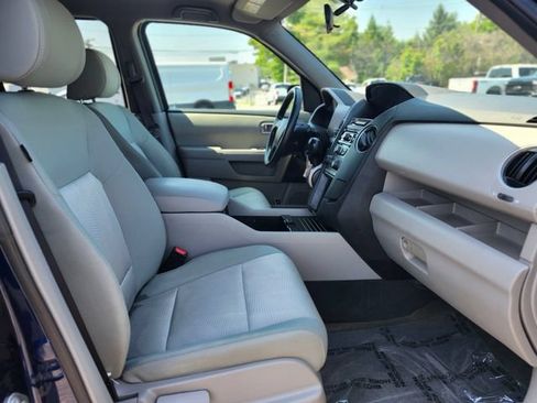 Used 2015 Honda Pilot LX image 11