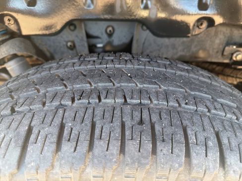 Used 2017 Toyota Tundra Limited image 9