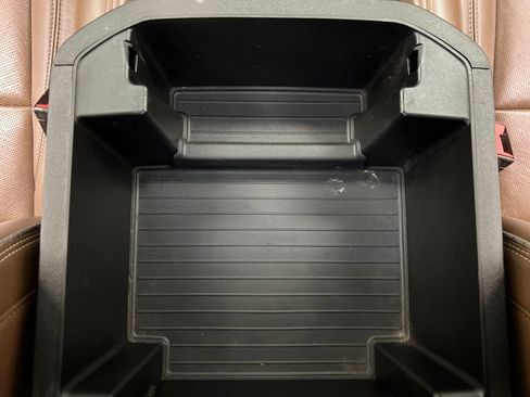 Used 2022 Chevrolet Tahoe High Country image 45