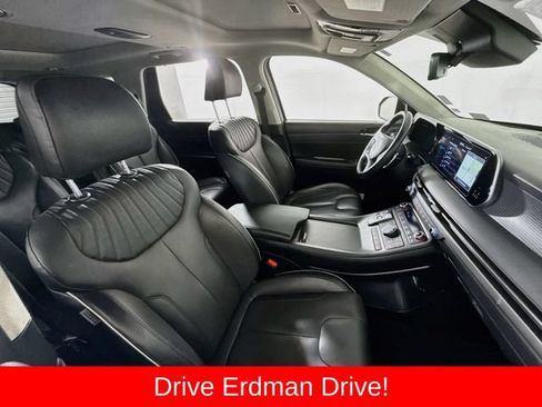Used 2023 Hyundai Palisade Limited AWD/4WD image 24