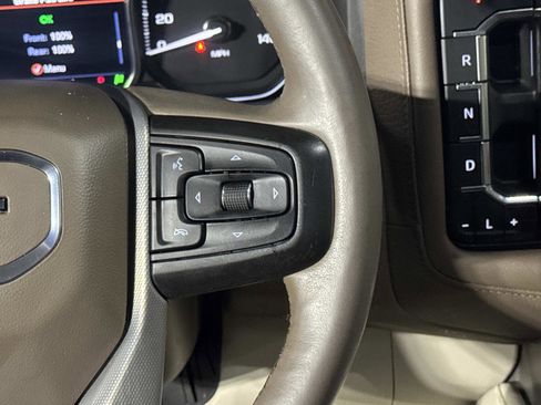 Used 2021 GMC Yukon XL Denali image 18