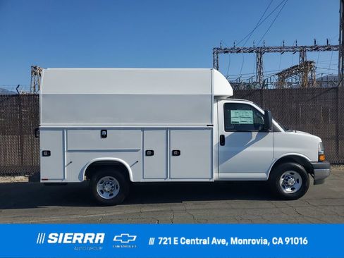 New 2025 Chevrolet Express 3500 w/ Power Convenience Package image 1