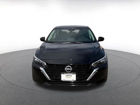 Used 2025 Nissan Sentra SV FWD image 3