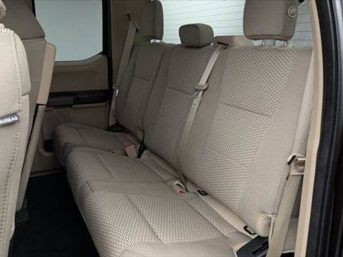 Used 2018 Ford F150 XLT w/ Equipment Group 302A Luxury RWD image 16