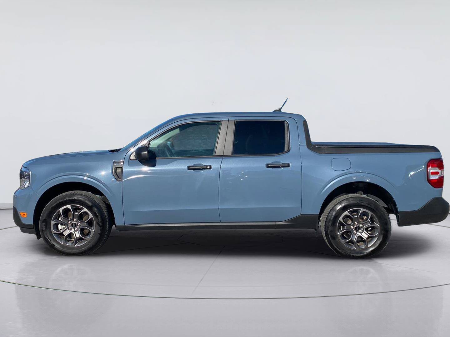 Used 2024 Ford Maverick XLT FWD image 4
