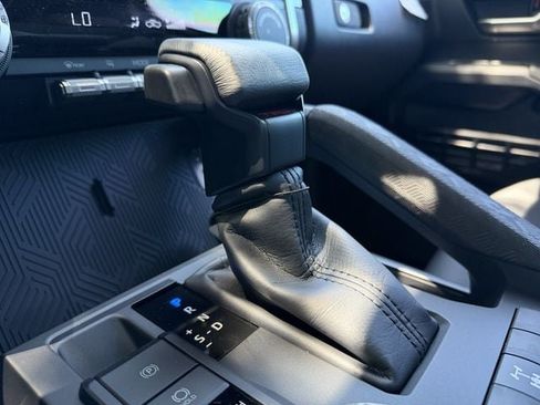 New 2026 Toyota Tacoma TRD Off-Road AWD/4WD image 18