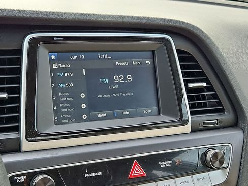 Used 2018 Hyundai Sonata ECO FWD image 19