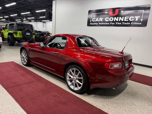 Used 2010 MAZDA MX-5 Miata Grand Touring w/ Premium Pkg RWD image 66