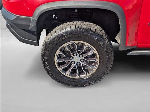 Used 2019 Chevrolet Colorado ZR2 image 22