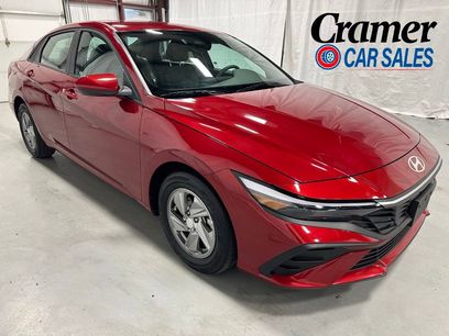 Used 2025 Hyundai Elantra SE