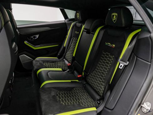 Used 2022 Lamborghini Urus image 92