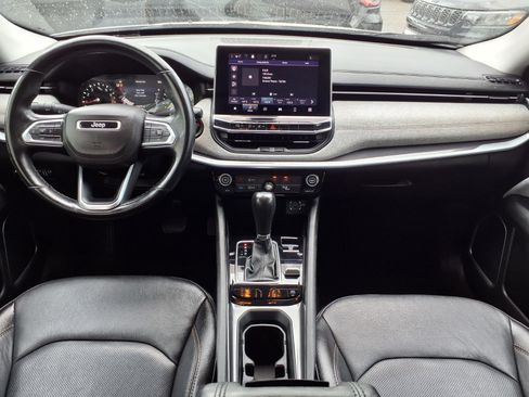 Used 2022 Jeep Compass Latitude AWD/4WD image 9