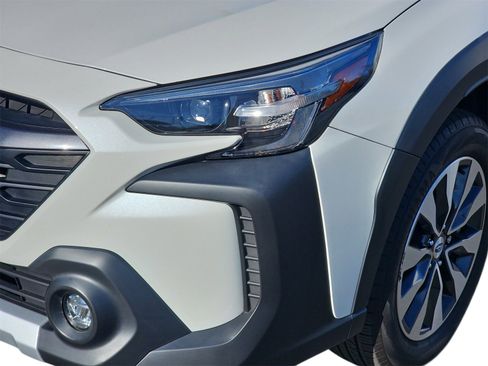Used 2023 Subaru Outback Limited XT image 9