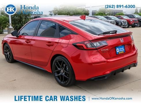 Certified 2024 Honda Civic Sport image 3