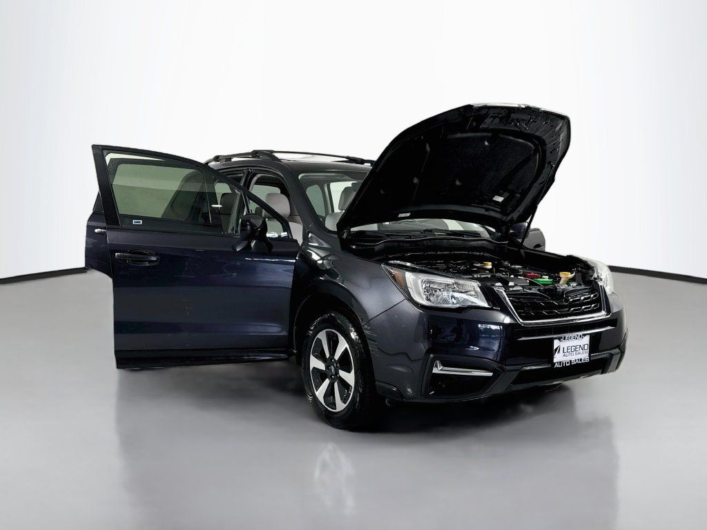 Used 2017 Subaru Forester 2.5i Premium w/ All-Weather Package AWD/4WD image 17