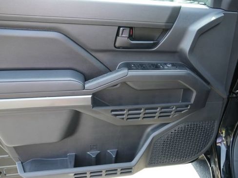 Used 2025 Toyota Tacoma SR5 RWD image 21