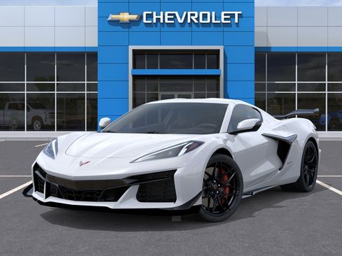 New 2026 Chevrolet Corvette Z06 w/ Z07 Performance Package RWD image 6